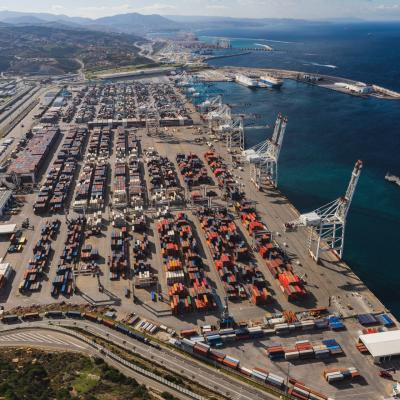 مرور سفن الأسلحة إلى الكيان عبر موانئ المغرب