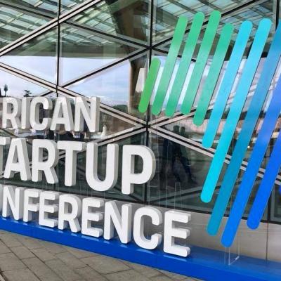 الوزير الأول يشرف بالعاصمة على افتتاح الطبعة الرابعة للمؤتمر الإفريقي  للمؤسسات الناشئة 