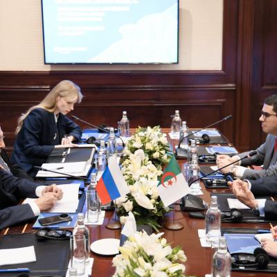 عطاف ولافروف 