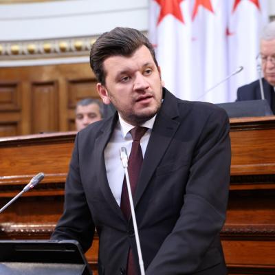 نسيم مهدي وليد