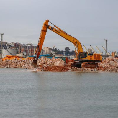 ميناء عنابة الفوسفاتي