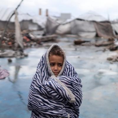 وفاة رضيعة فلسطينية في غزة بسبب البرد