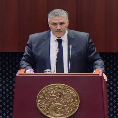 قطاع السكن والعمران يعمل على تحفيز مؤسسات البناء على إنجاز مشاريع التجهيزات العمومية بالولايات الجنوبية