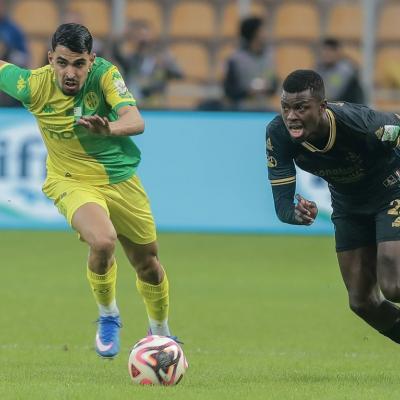 Le MCA accroche la JSK et conforte sa première place