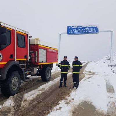 Routes coupées par la neige