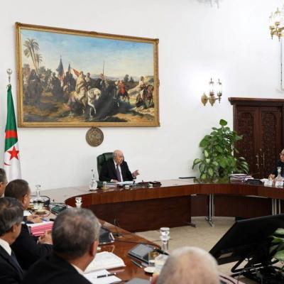 رئيس الجمهورية 