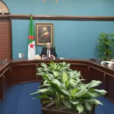 رئيس الجمهورية يترأس اجتماعا لتقييم عمل اللجنة المكلفة بالتحضير لزيارة  البابا ليون الرابع عشر إلى الجزائر