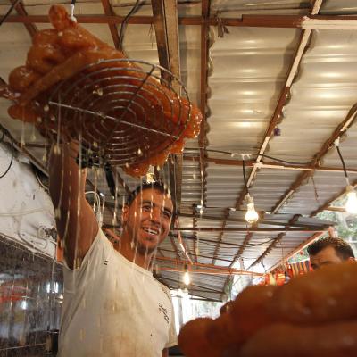 زلابية بوفاريك: قصة الـ 137 عاماً