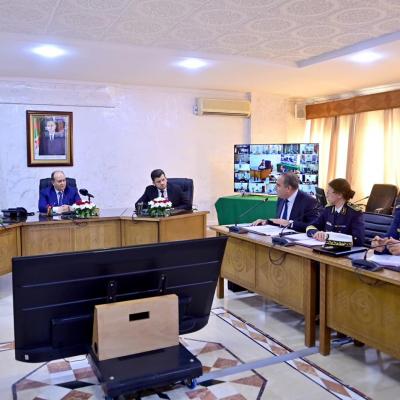 سيفي غريب  اجتماع مشترك