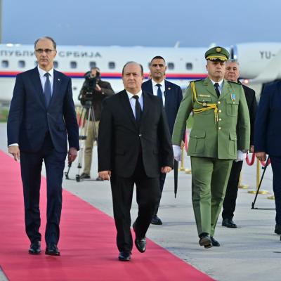 رئيس وزراء جمهورية صربيا يحل بالجزائر في زيارة عمل