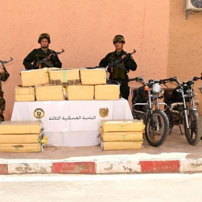 Des tentatives d'introduction de plus de 10 quintaux de kif traité provenant des frontières avec le Maroc déjouées à Adrar et Béchar 