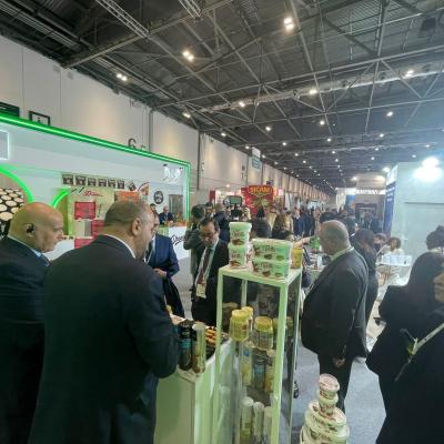 الصالون الدولي للصناعات الغذائية والمشروبات بلندن