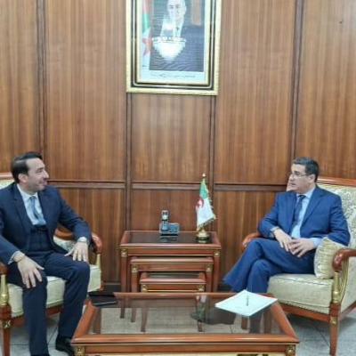 مسعودان يستقبل رئيس مجلس التجديد الاقتصادي الجزائري