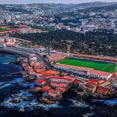 ملعب الشهيد عمر حمادي 