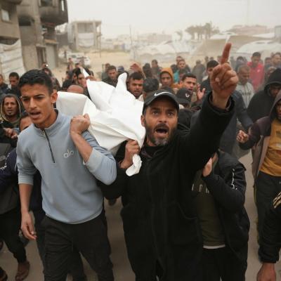 Huit Palestiniens tombent en martyrs en Cisjordanie et à Ghaza