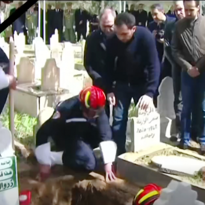 وفاة الرئيس الأسبق اليامين زروال: مجاهدون يشيدون بخصال "رجل الوفاء والنضال"  في سبيل عزة الجزائر 