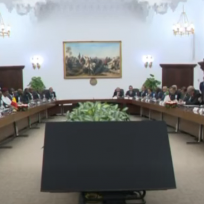 رئيس الجمهورية 