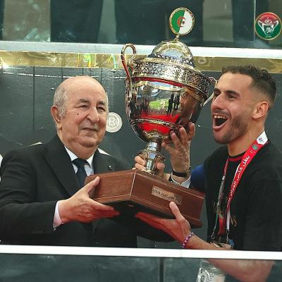 رئيس الجمهورية 