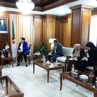 بحث سبل تعزيز التعاون بين الجزائر ومجموعة البنك الدولي في المجال المنجمي 