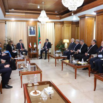  عرقاب يبحث مع نائب وزير أملاك الدولة البولندي بعث مشاريع  مشتركة بالجزائر