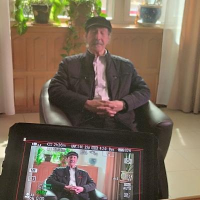 Premier tour de manivelle d'un film documentaire sur le  chanteur Lounis Ait Menguellet 