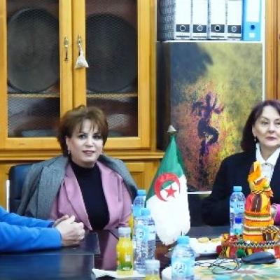 الجزائر تودع ملف "البلوزة" وعناصر تراثية أخرى لدى منظمة اليونسكو