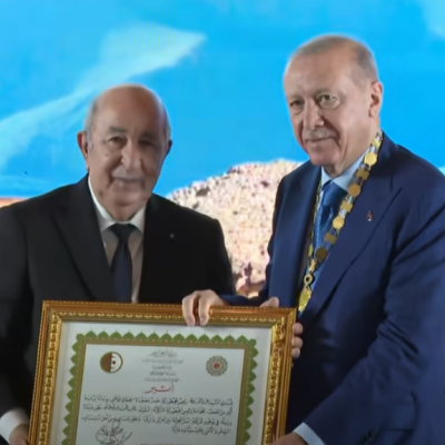 رئيس الجمهورية 