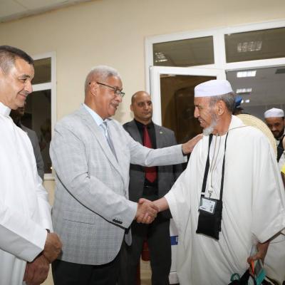 غرداية : مغادرة أول فوج من الحجاج من مطار "نوميرات - مفدي زكرياء" إلى  البقاع المقدسة