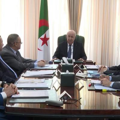 رئيس الجمهورية يترأس اجتماع عمل حول التحضيرات الأخيرة للانتخابات التشريعية