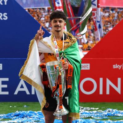 Mohamed Belloumi et Hull City accèdent en Premier League