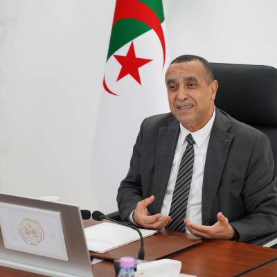 عجال