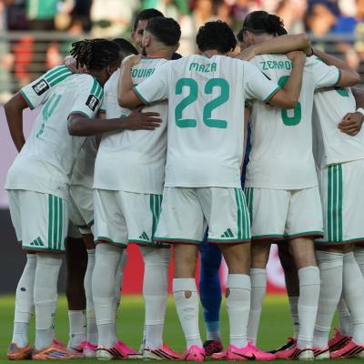 المنتخب الوطني لكرة القدم 