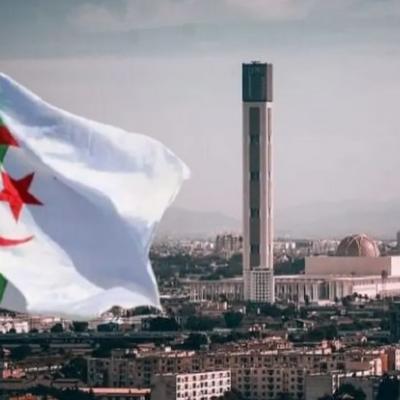 الخليفة العام للفيضة التيجانية بالسنغال يشيد بدور الجزائر في خدمة القرآن ودعم مسار التنمية في إفريقيا