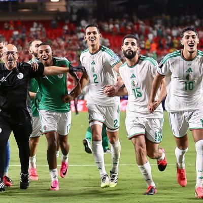 Joie des Verts après leur qualification pour les 16es de finale