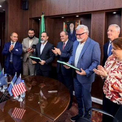 Signature d'un partenariat pour la réalisation d'un site de production Skechers à Alger, le premier en Afrique