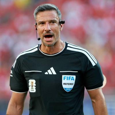 Le Slovène Slavko Vincic dirigera le match Jordanie-Algérie