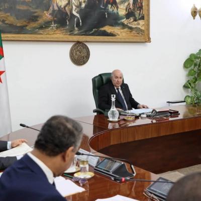رئيس الجمهورية 