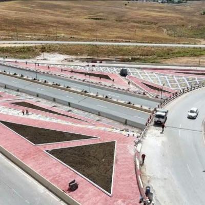 الذكرى الـ64 للاستقلال: وضع حيز الخدمة وإطلاق مشاريع طرق جديدة عبر مختلف ولايات الوطن