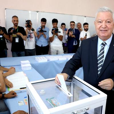 Le président du Conseil de la nation accomplit son devoir électoral