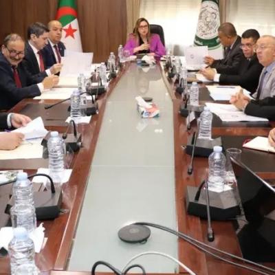 اجتماع اللجنة الوطنية لمتابعة تنفيذ الإستراتيجية الوطنية للشفافية والوقاية  من الفساد ومكافحته