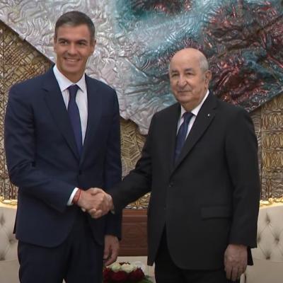 رئيس الجمهورية يجري محادثات على انفراد مع رئيس حكومة إسبانيا
