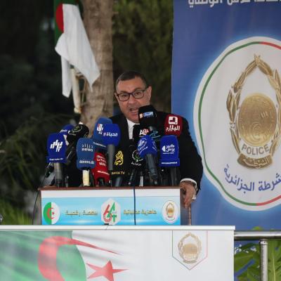Sayoud préside la cérémonie de célébration du 64e anniversaire de la création de la Police algérienne