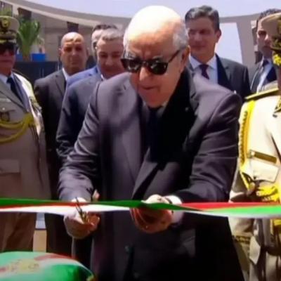 رئيس الجمهورية يشرف على تدشين المركز الوطني الجزائري للخدمات الرقمية 