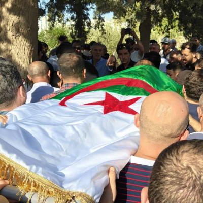 باتنة: جثمان عضو مجلس الأمة ونجل الشهيد الرمز مصطفى بن بولعيد يوارى الثرى  بمقبرة بوزوران