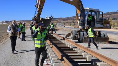 Djellaoui ordonne le lancement des projets du secteur pour 2026 dès le début de l’année