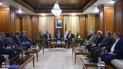 عرقاب وعجال يستقبلان وزير الطاقة والنفط الموريتاني