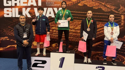 الجزائرية منصوري فتيحة تتوج بالذهب