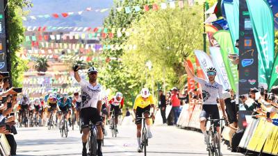 Le Sud-Africain Janse van Rensburg remporte la 2e étape du TAC 2026