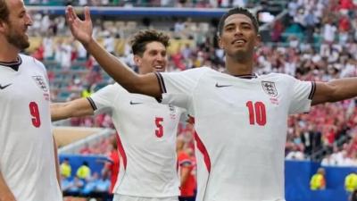 إنجلترا تتأهل إلى نصف النهائي بعد فوزها على  النرويج 2-1