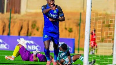 Nduwumwe cinquième recrue estivale du MCA